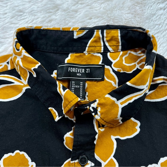 Men’s Forever 21 Floral Button Down Shirt - Picture 2 of 7